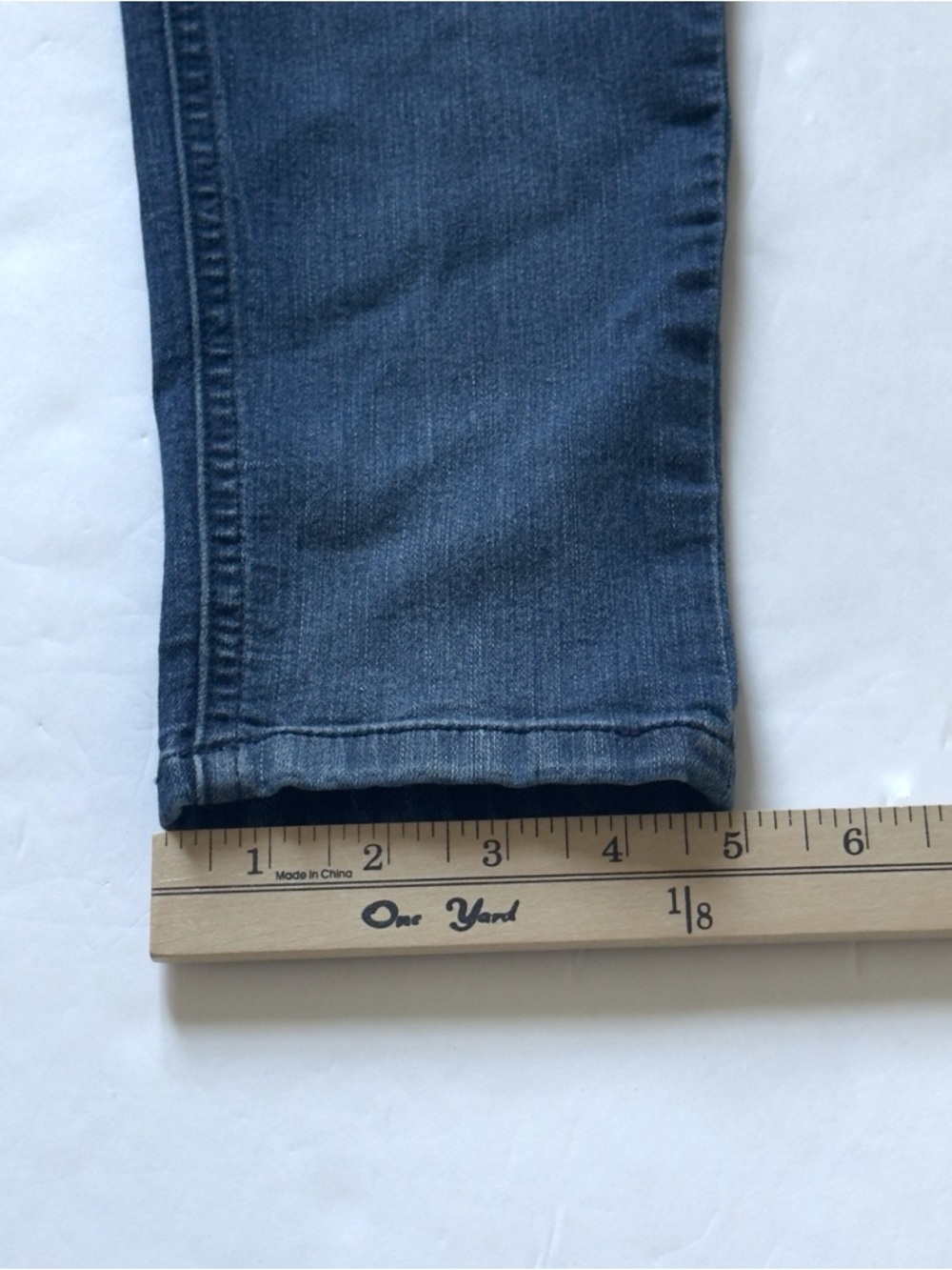 Democracy Ab Technology Skinny Jeans 10 Distressed Mid Rise Medium Wash Stretch - Picture 12 of 12